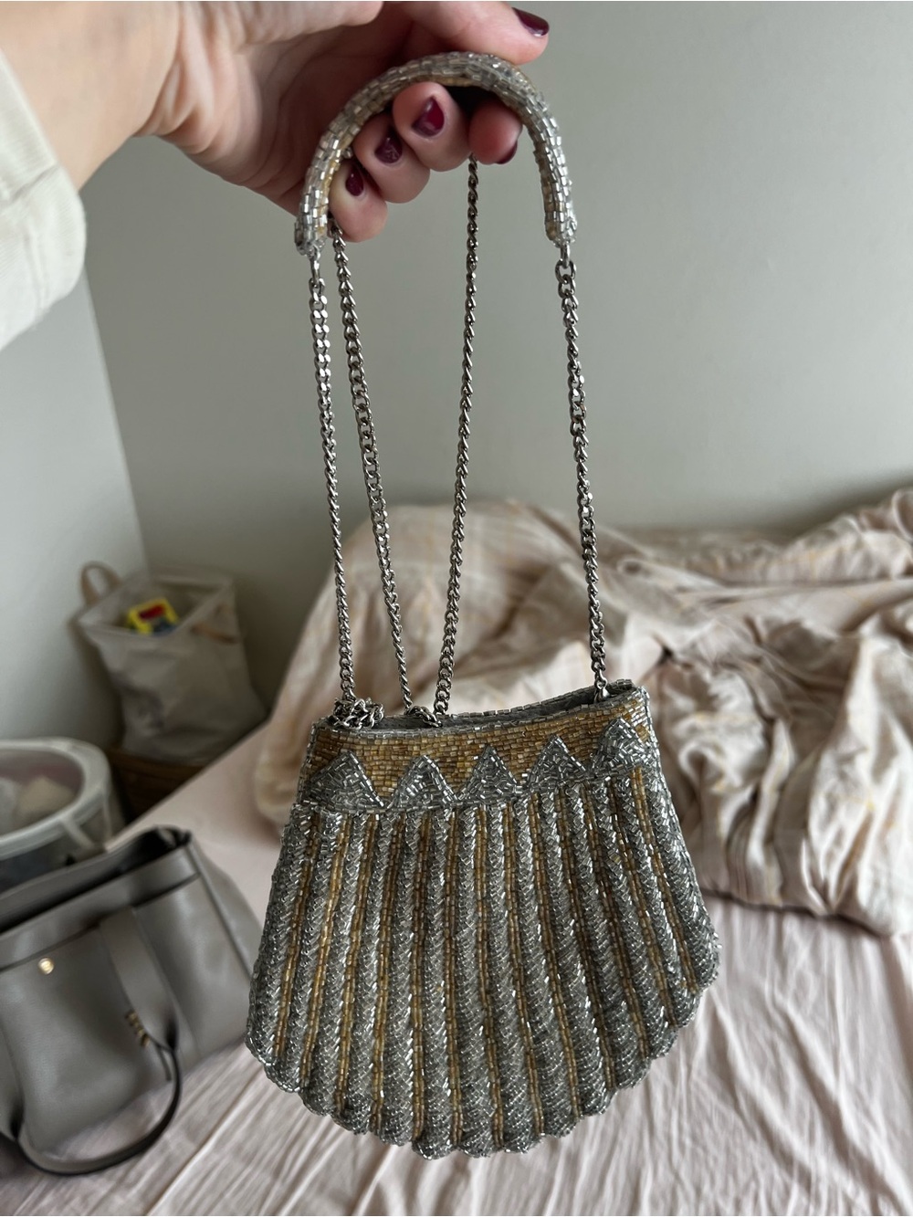Zara Silver & Gold Beaded 🐚 Evening Clutch with Chain Strap - Picture 9 of 9